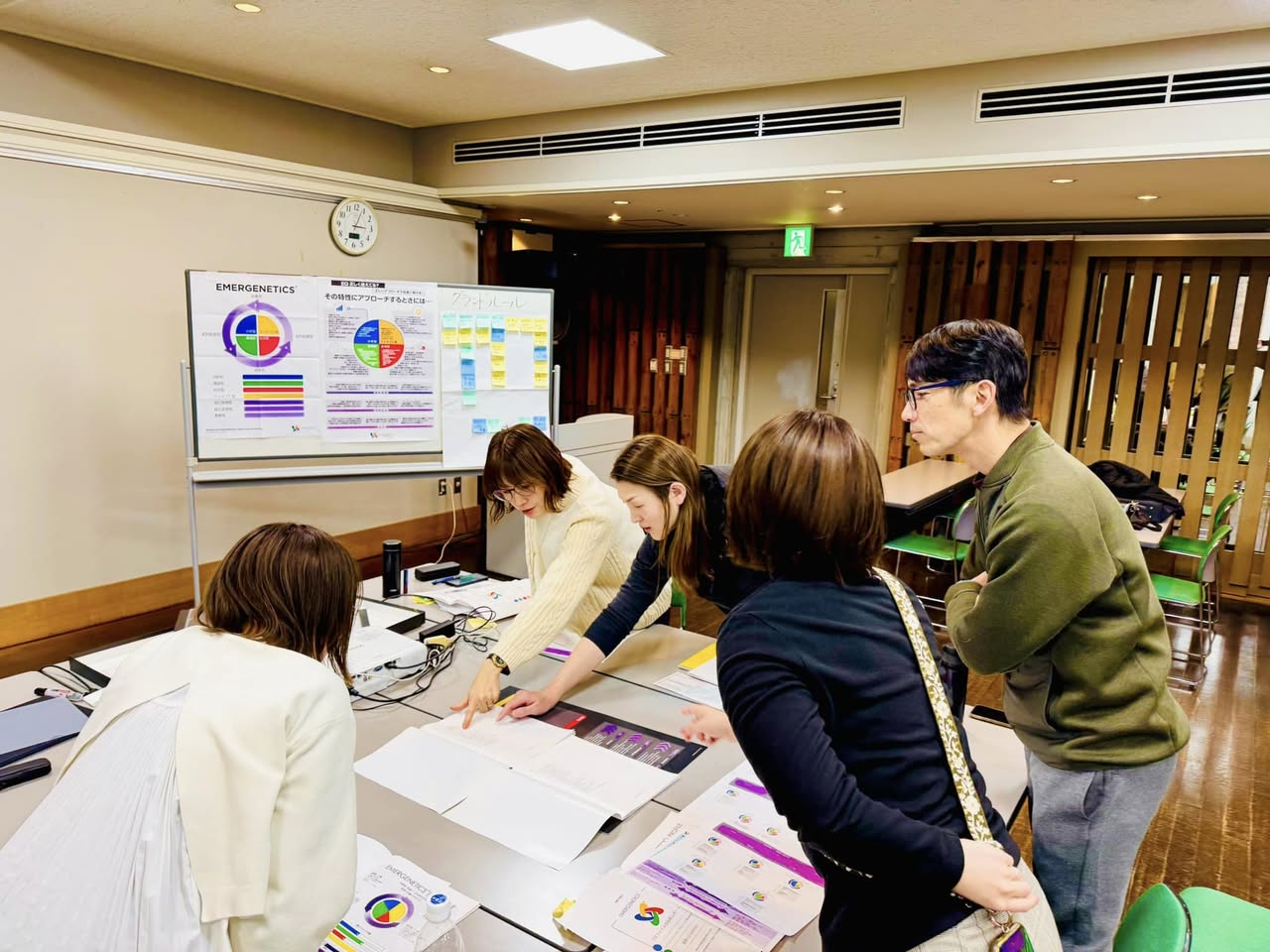 EGセミナーの様子 — 自分と他者の思考特性を学ぶ参加者